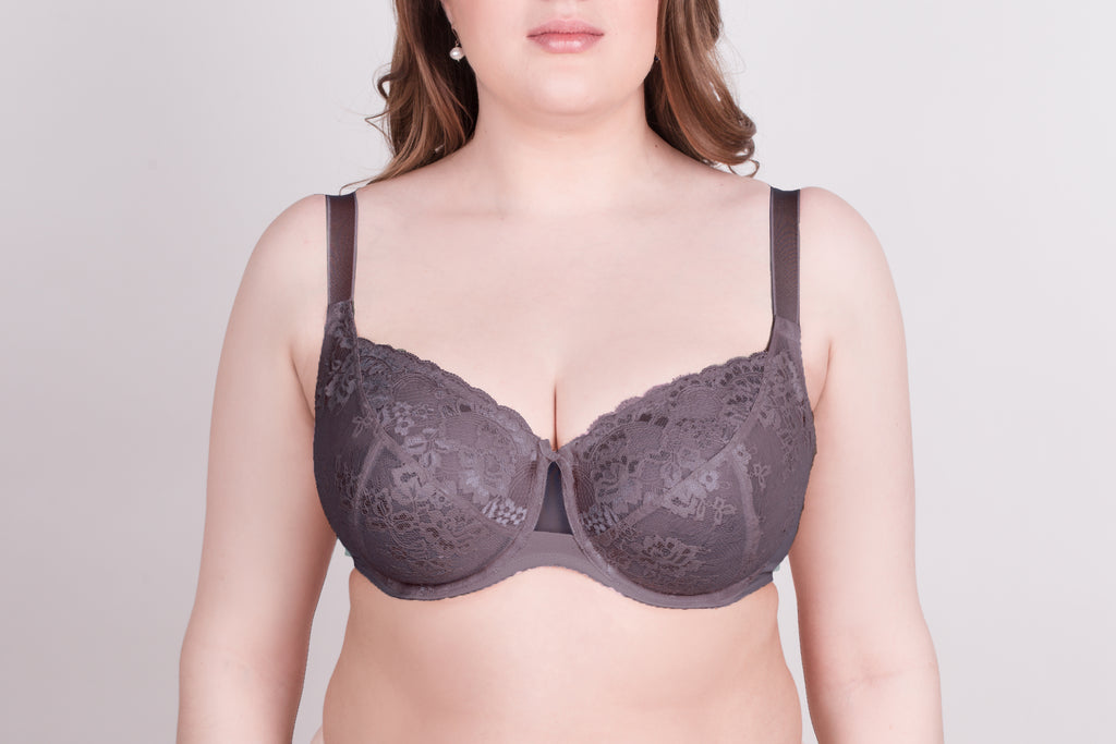 Classic Underwire Bra with Lace and Bows 117180