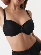 Classic Underwire Bra with Lace and Bows 117180