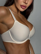 Bra with Innovative Molded Cups 119140