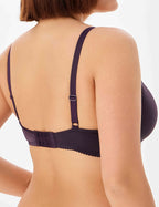 Bra with Innovative Molded Cups 119140