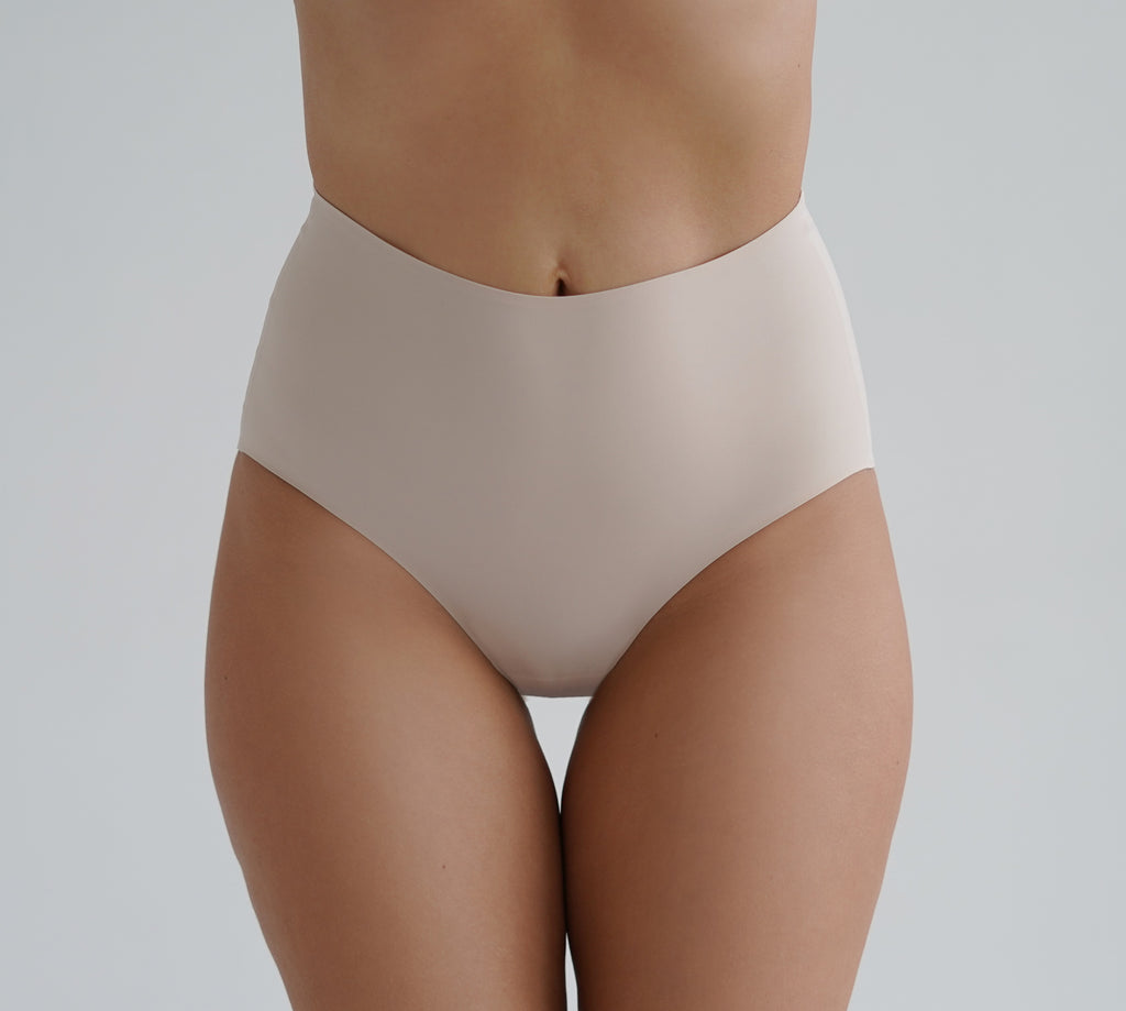 Seamless High-Rise Slip Briefs with Perfect Fit 260610