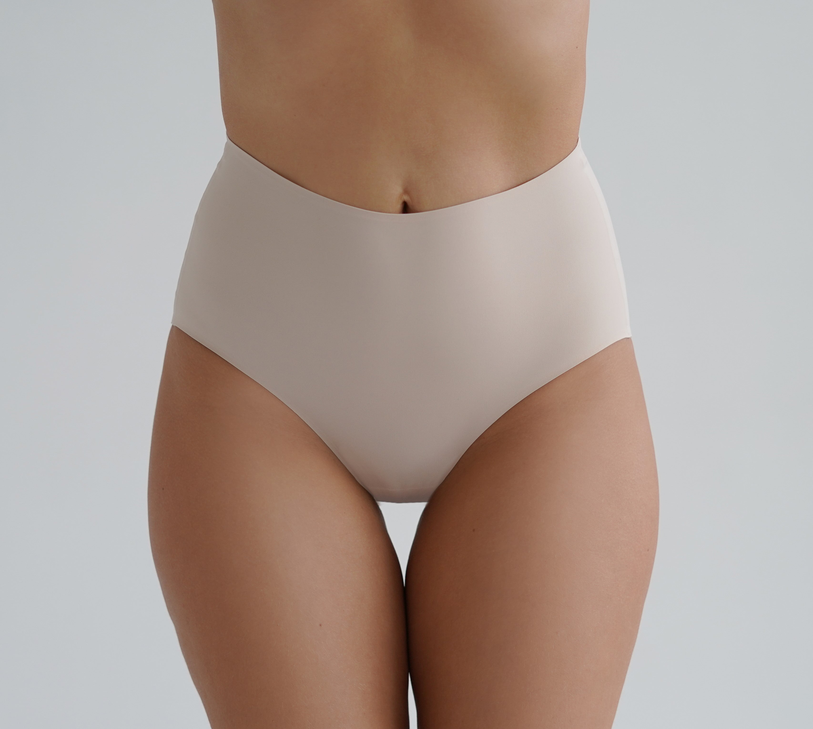 Seamless High-Rise Slip Briefs with Perfect Fit 260610