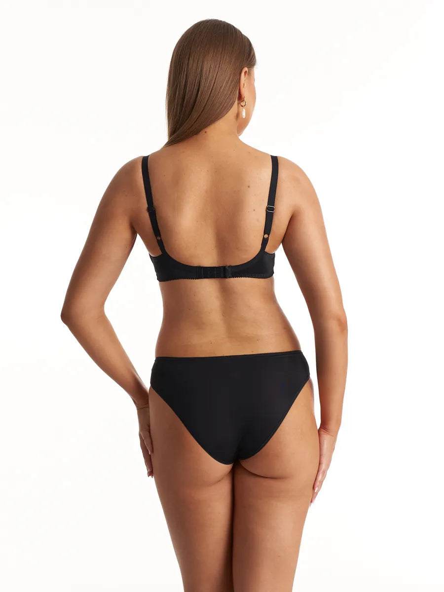 Aveline Floral Embroidery Softcup Bra 660310