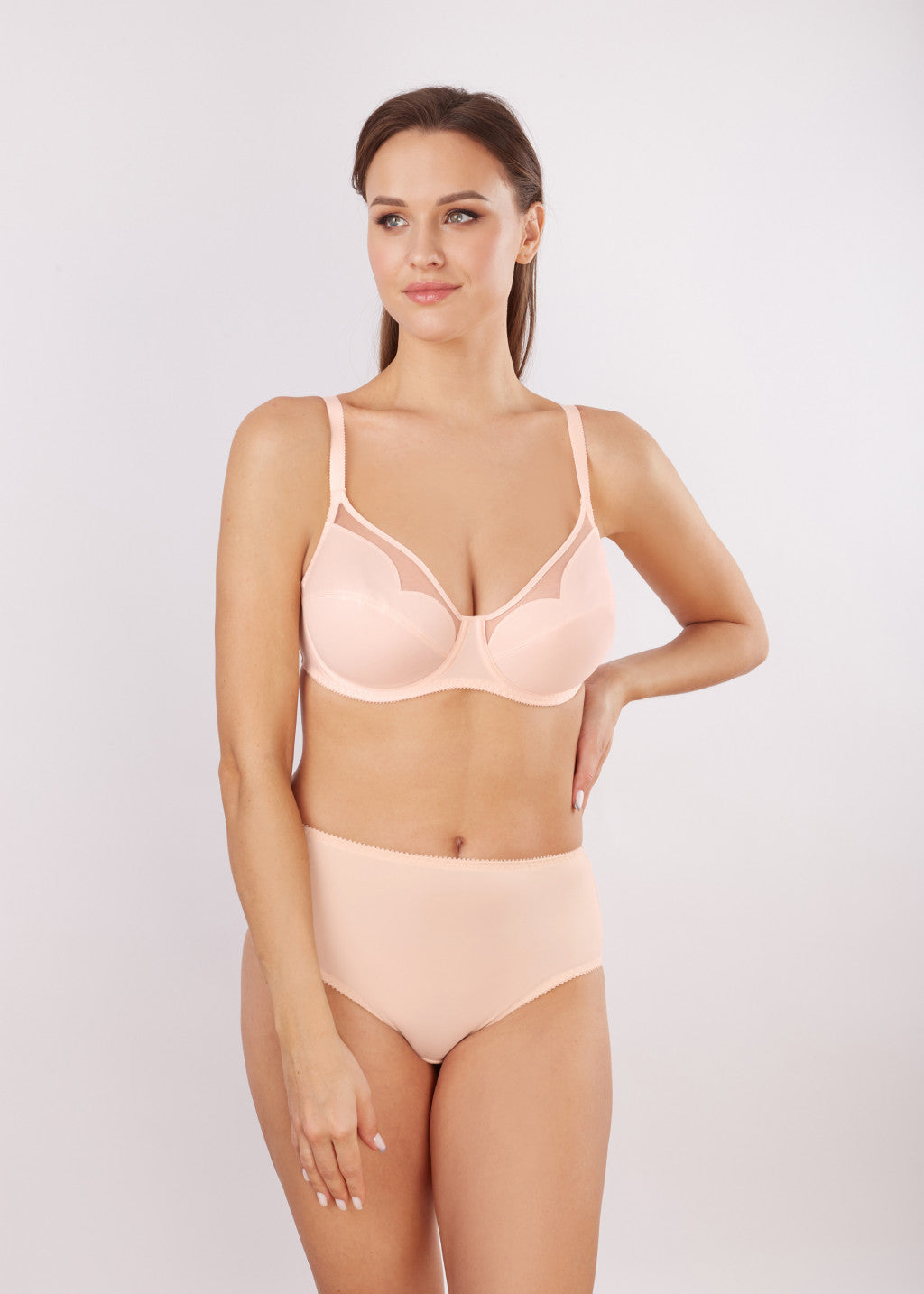 Aveline Floral Embroidery Softcup Bra 660310